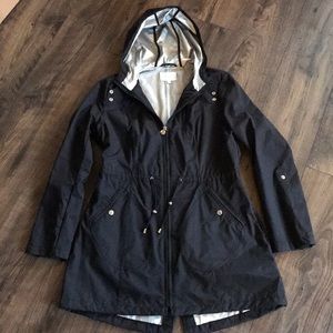 Laundry by Shelli Segal long rain jacket size M